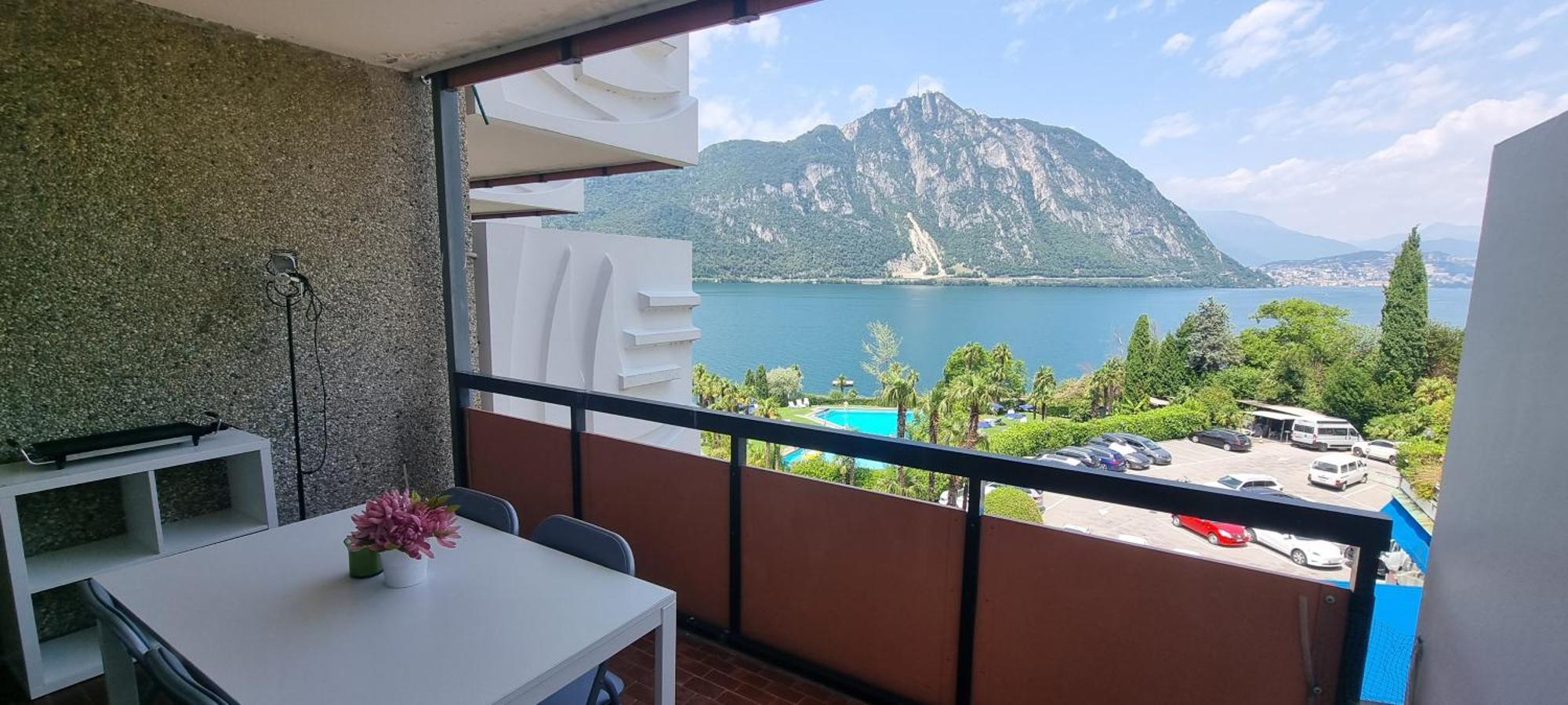 Bianca Apartment Bissone Buitenkant foto